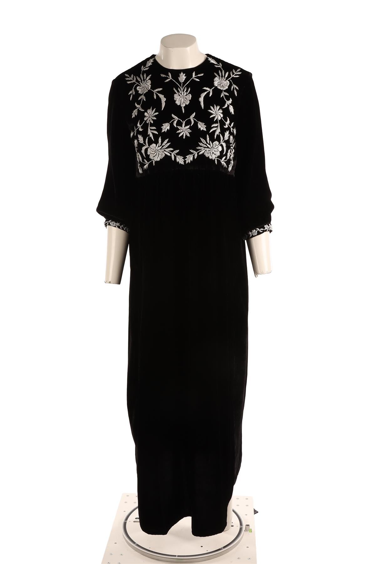MUZUNGU SISTERS BLACK VELVET MAXI DRESS SMALL