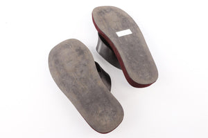 THE ROW BURGUNDY GINZA SUEDE FLIPFLOPS EU 40 UK 7 US 10