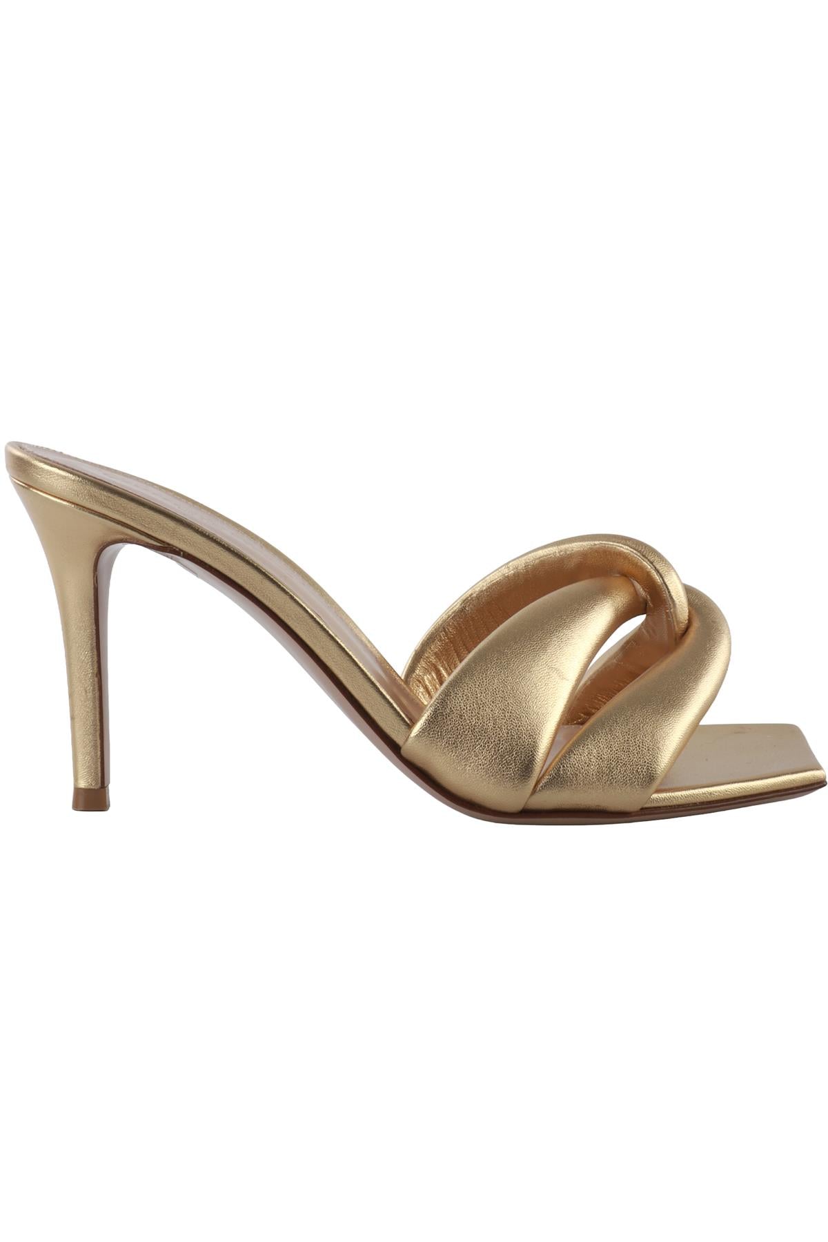 GOLD LEATHER SANDALS