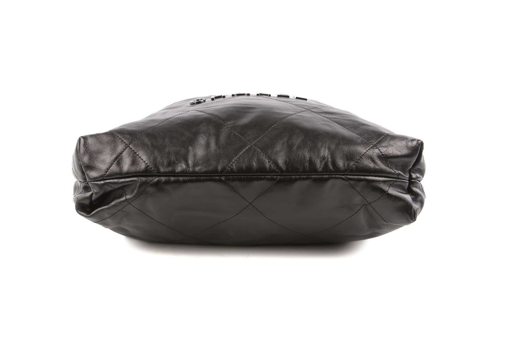 CHANEL BLACK 2022 22 SMALL SO BLACK LEATHER SHOULDER BAG