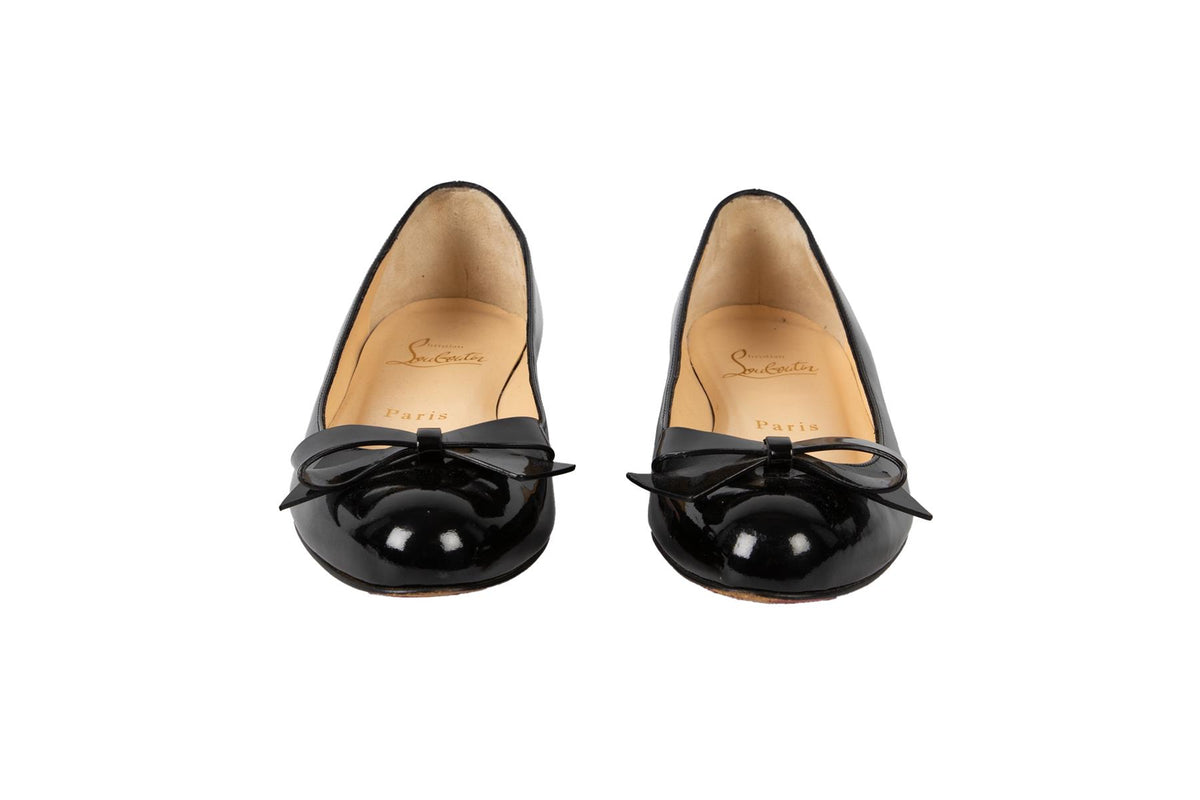 CHRISTIAN LOUBOUTIN BLACK PATENT LEATHER BALLET FLATS EU 35 UK 2 US 5