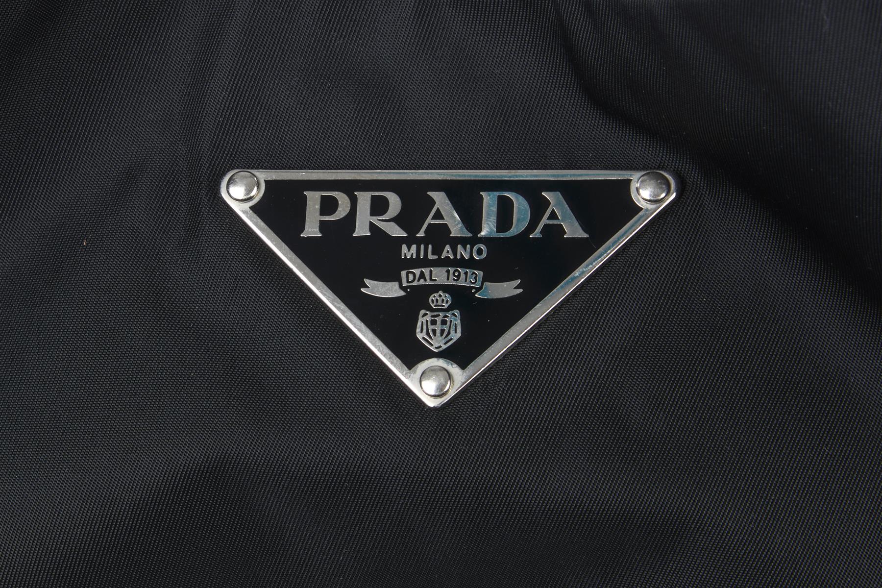 PRADA BLACK VINTAGE SEMITRACOLLA NYLON SHOULDER BAG