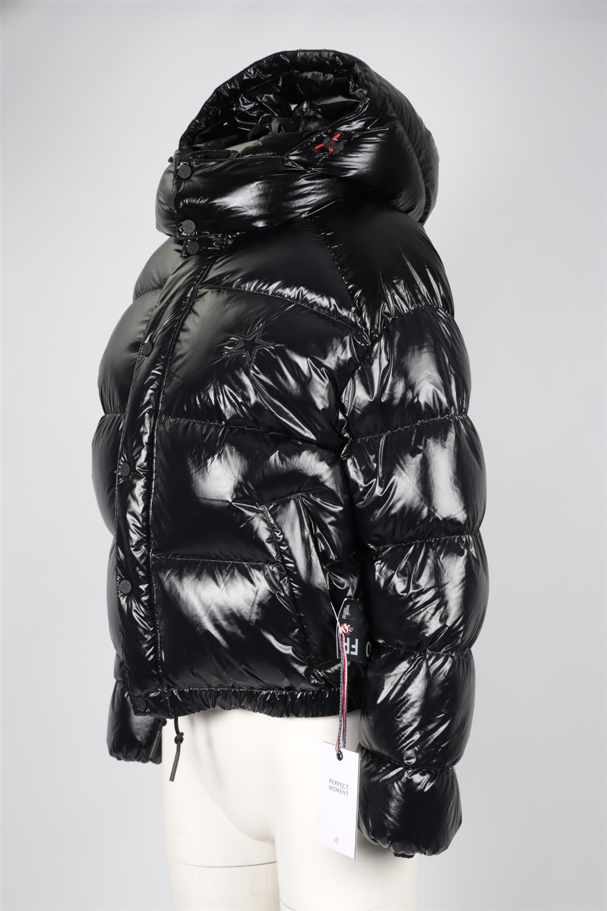 PERFECT MOMENT BLACK PADDED DOWN JACKET MEDIUM