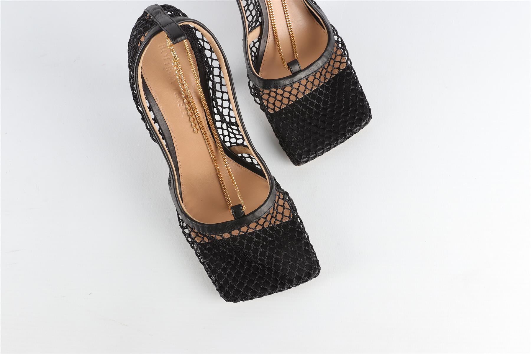 BOTTEGA VENETA BLACK MESH AND LEATHER PUMPS EU 37.5 UK 4.5 US 7.5