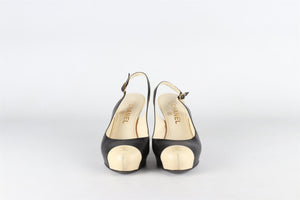 CHANEL BLACK AND CREAM PUMPS EU 38 UK 5 US 8