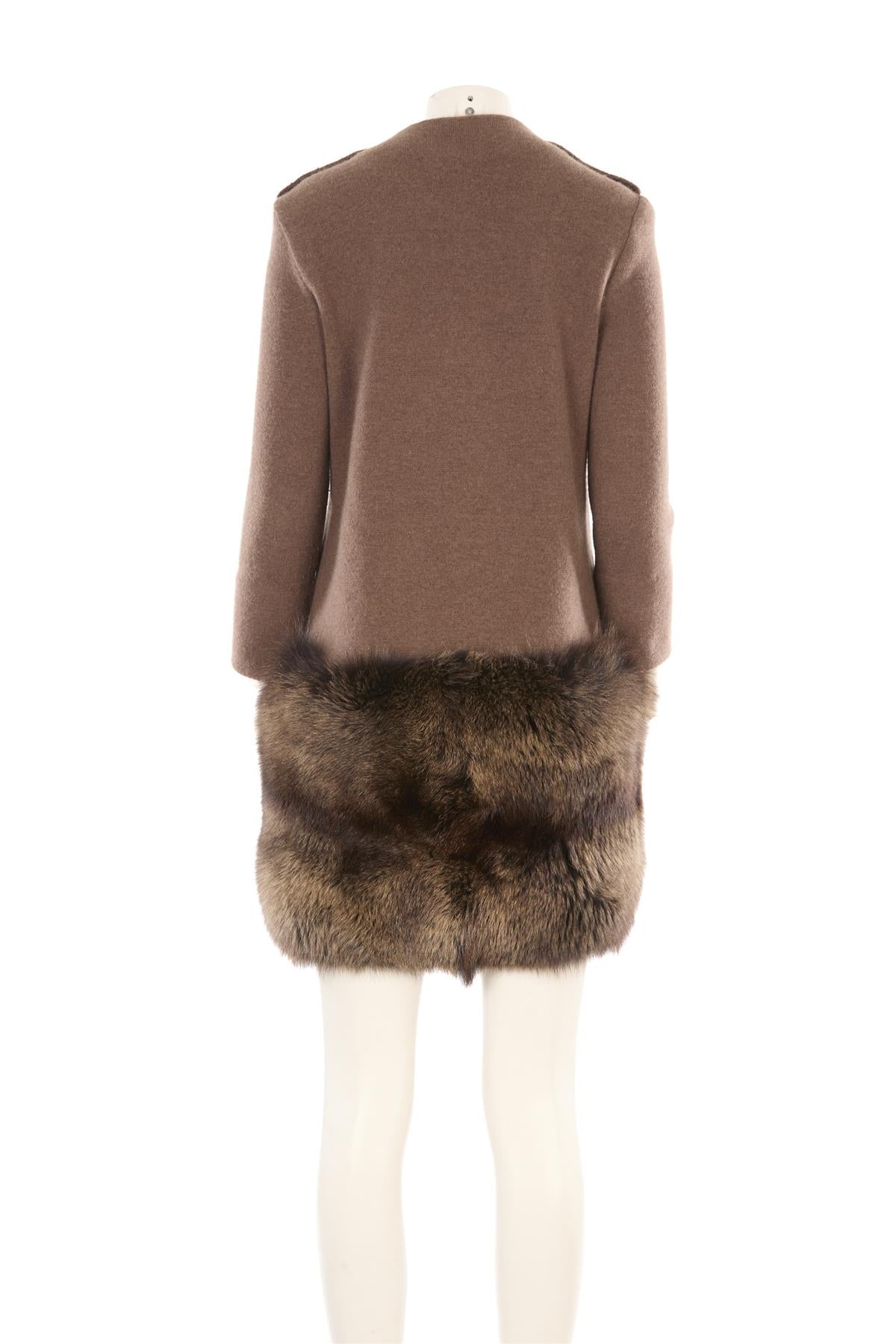 BP STUDIO BROWN FOX FUR COAT MEDIUM
