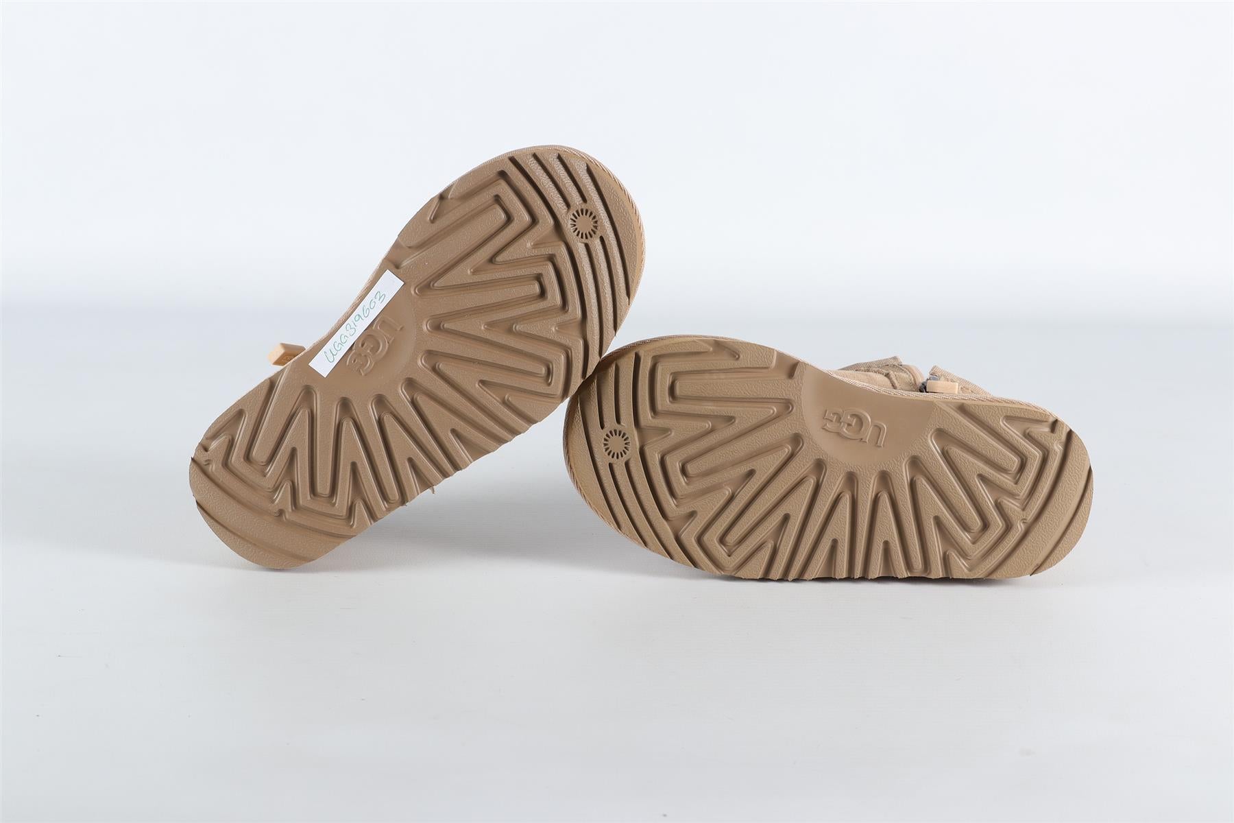 UGG BEIGE KIDS GIRLS BOOTS EU 28.5 UK 10 US 11