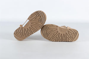 UGG BEIGE KIDS GIRLS BOOTS EU 28.5 UK 10 US 11