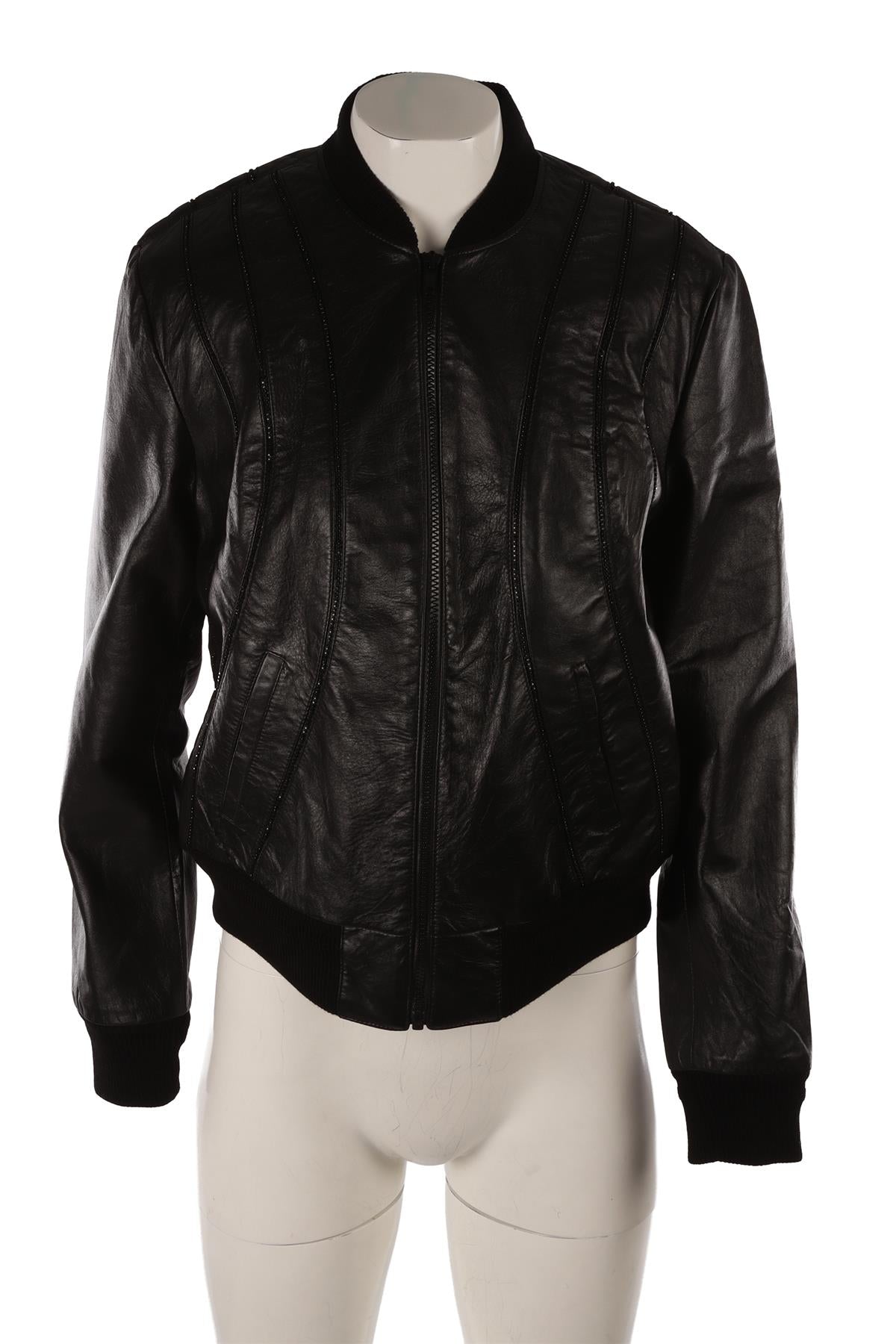 BLACK LEATHER JACKET