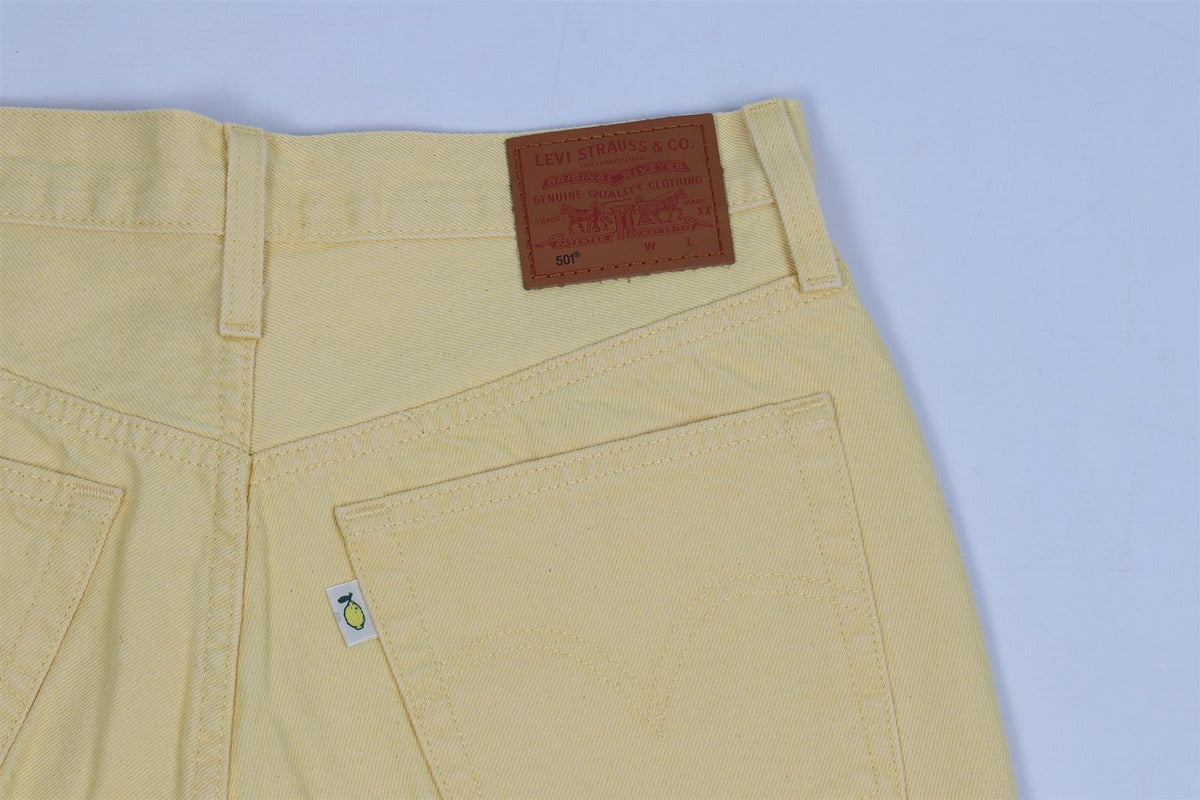 LEVI'S HIGH RISE DENIM SHORTS W27 UK 8-10