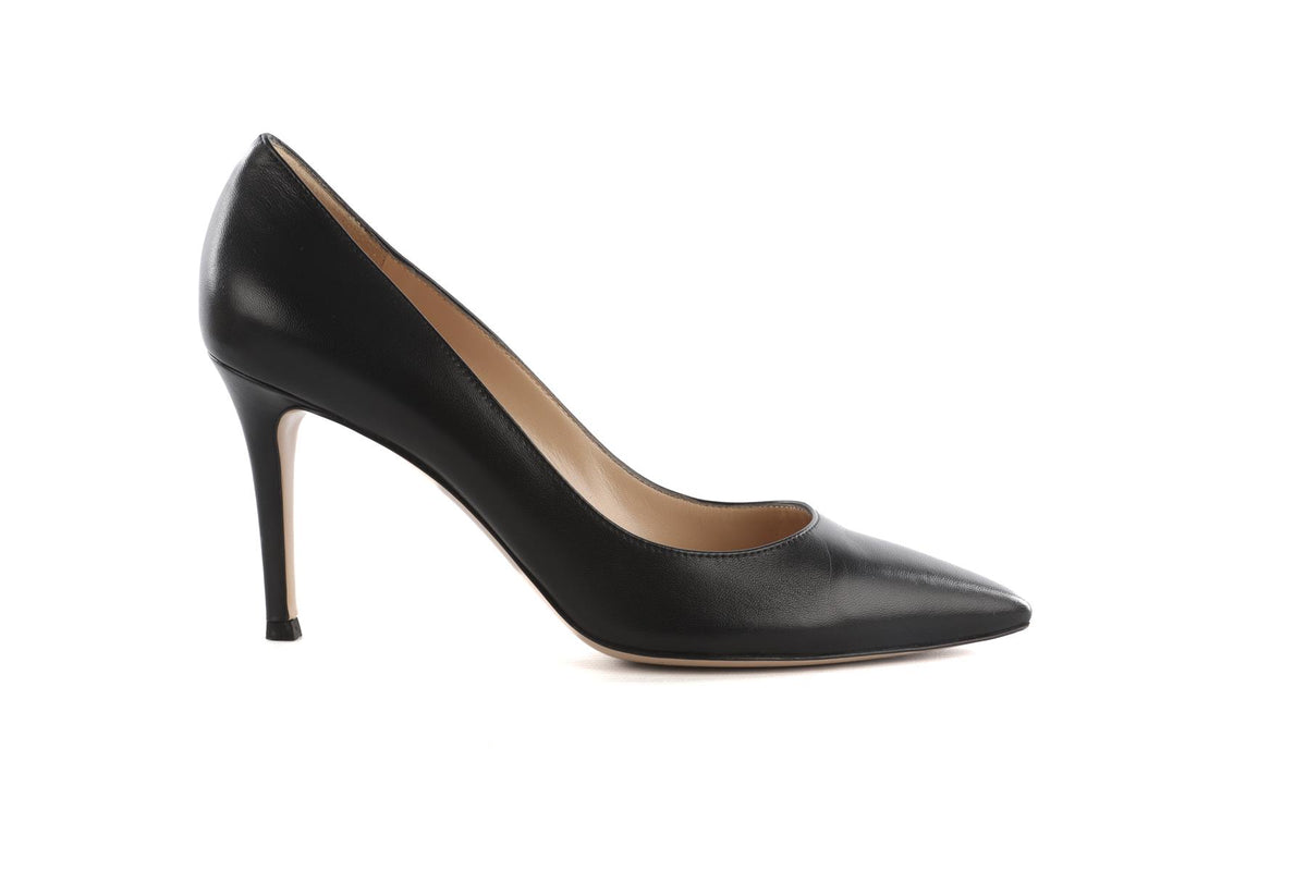 GIANVITO ROSSI BLACK LEATHER PUMPS EU 38 UK 5 US 8
