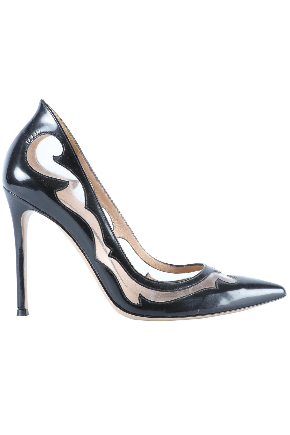 GIANVITO ROSSI BLACK PATENT LEATHER PUMPS EU 38.5, UK 5.5, US 8.5