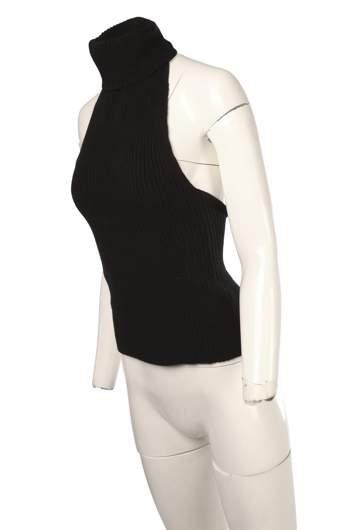 BLACK WOOL TOP
