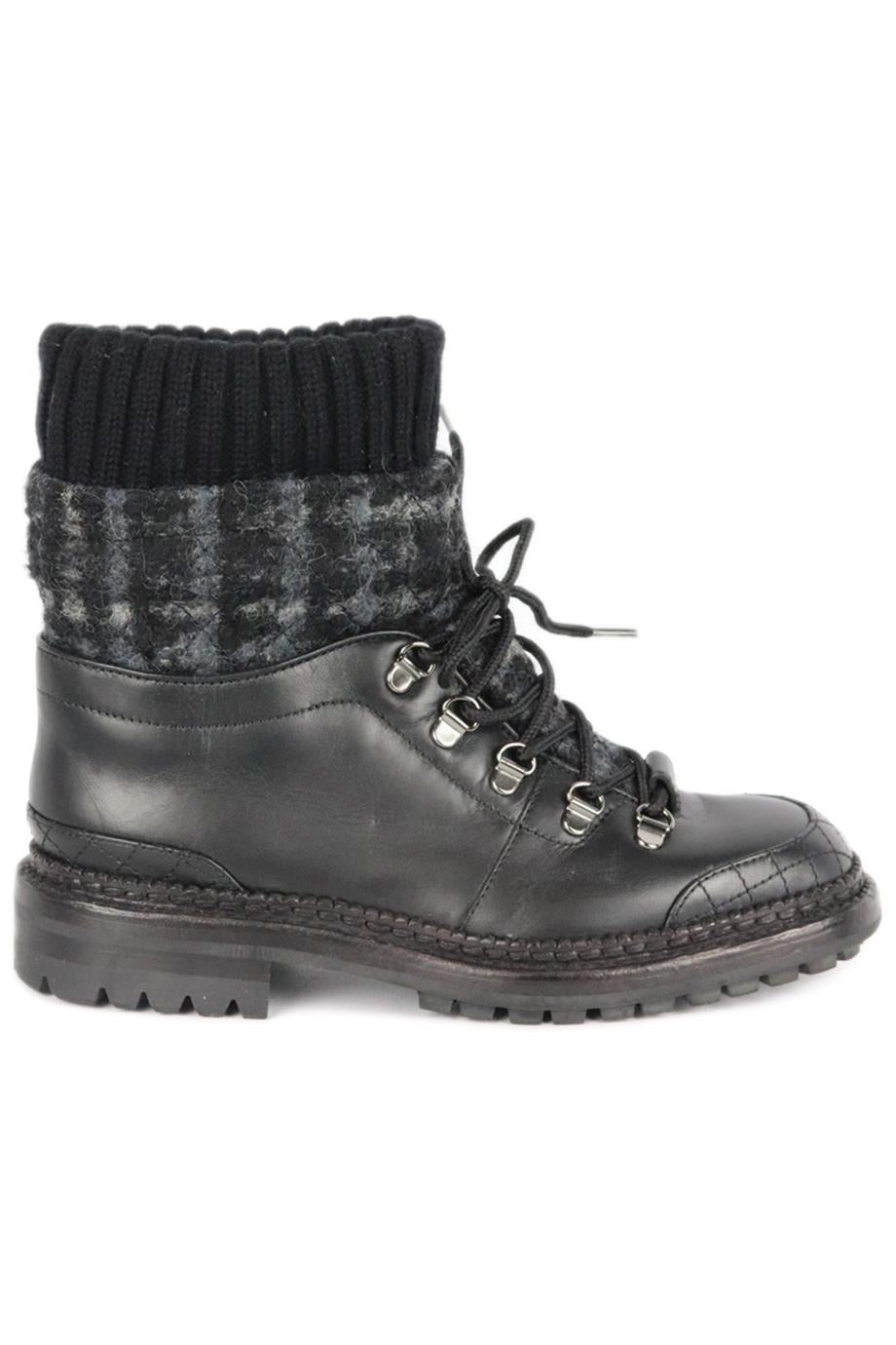 CHANEL 2016 QUILTED TWEED AND LEATHER ANKLE BOOTS EU 38 UK 5 US 8