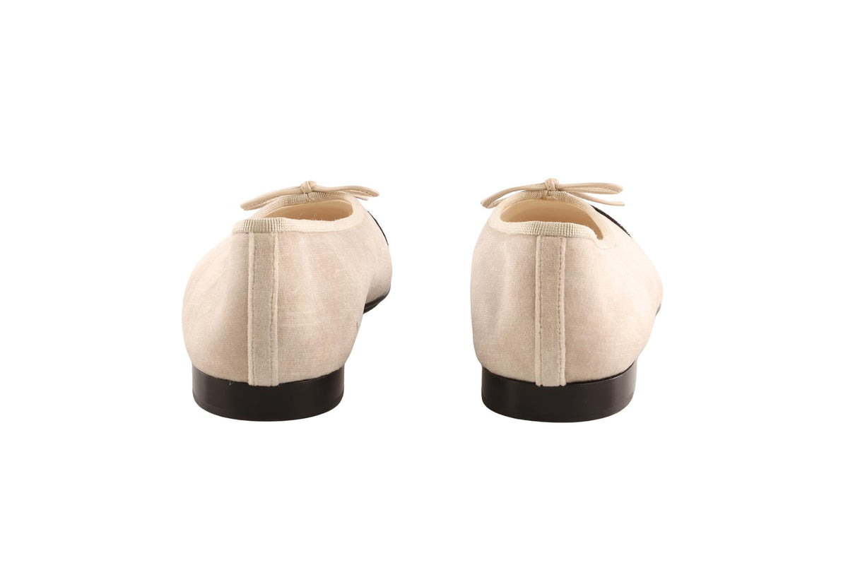 CHANEL CREAM VELVET BALLET FLATS EEU 38 UK 5 US 8