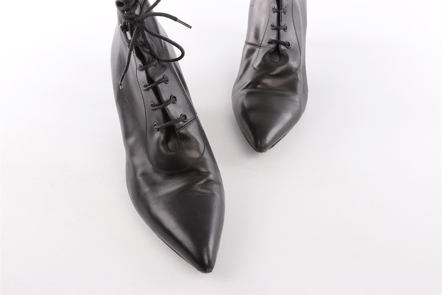 SAINT LAURENT BLACK LEATHER ANKLE BOOTS EU 40 UK 7 US 10