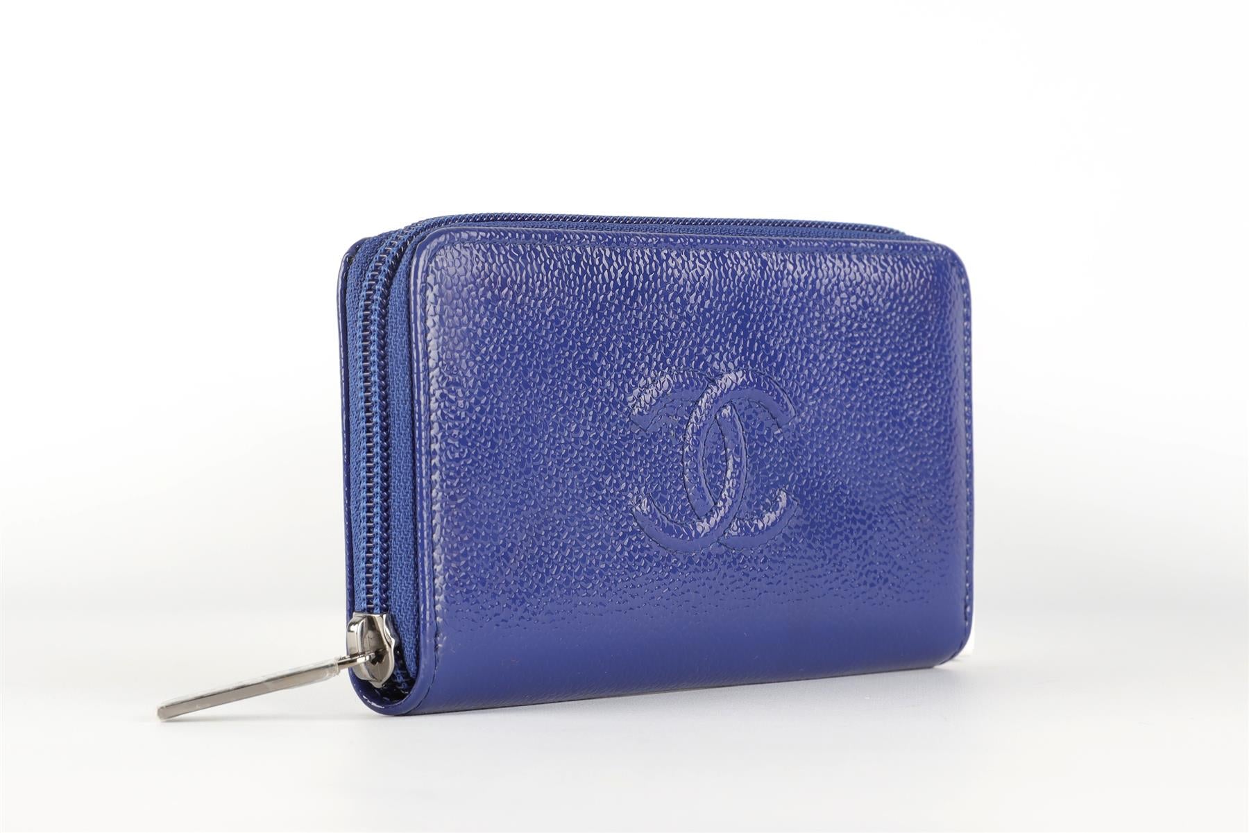 CHANEL BLUE 2014-2015 CC PATENT LEATHER WALLET