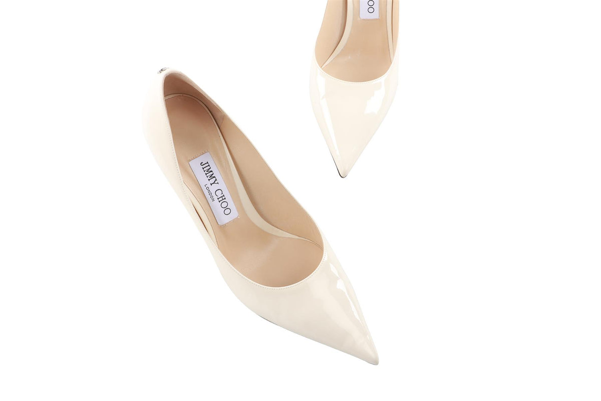 IVORY PATENT LEATHER PUMPS