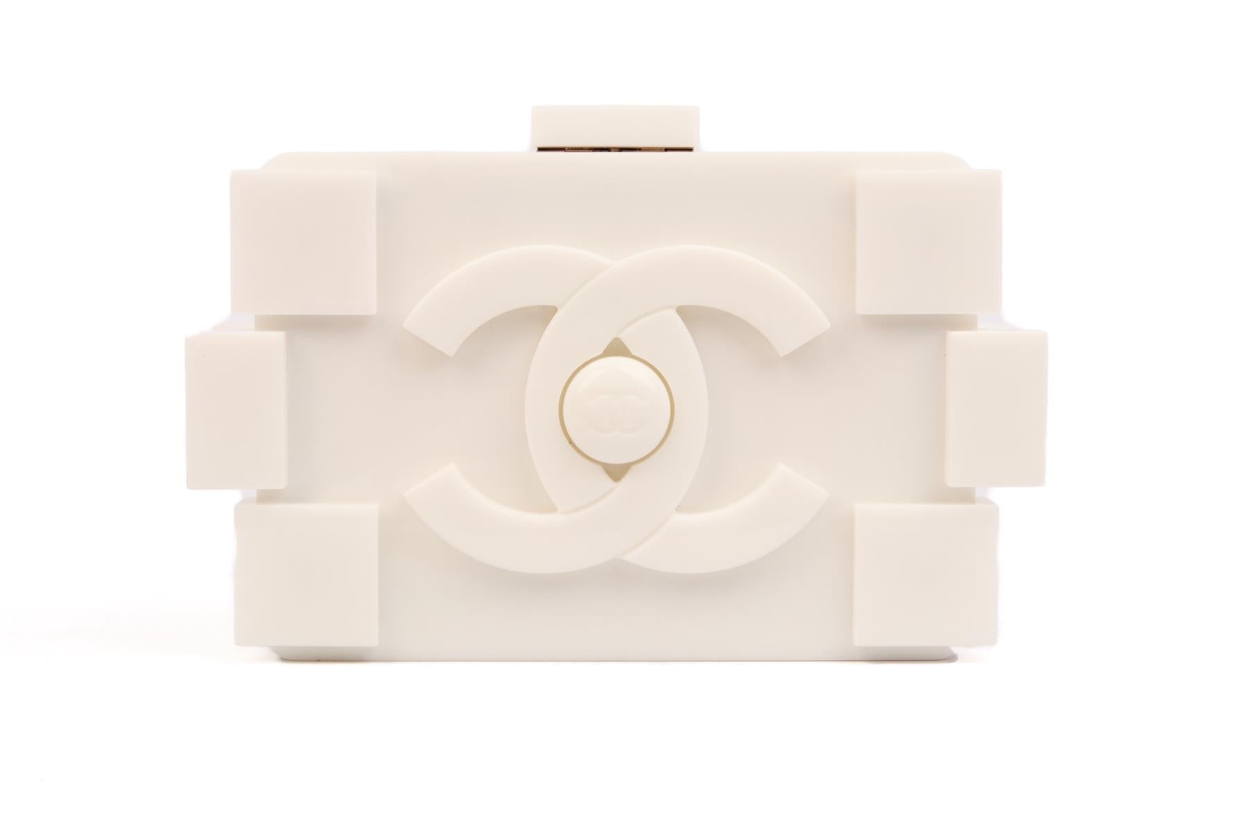 CHANEL WHITE 2014 BOY BRICK LEGO PLEXIGLASS CLUTCH