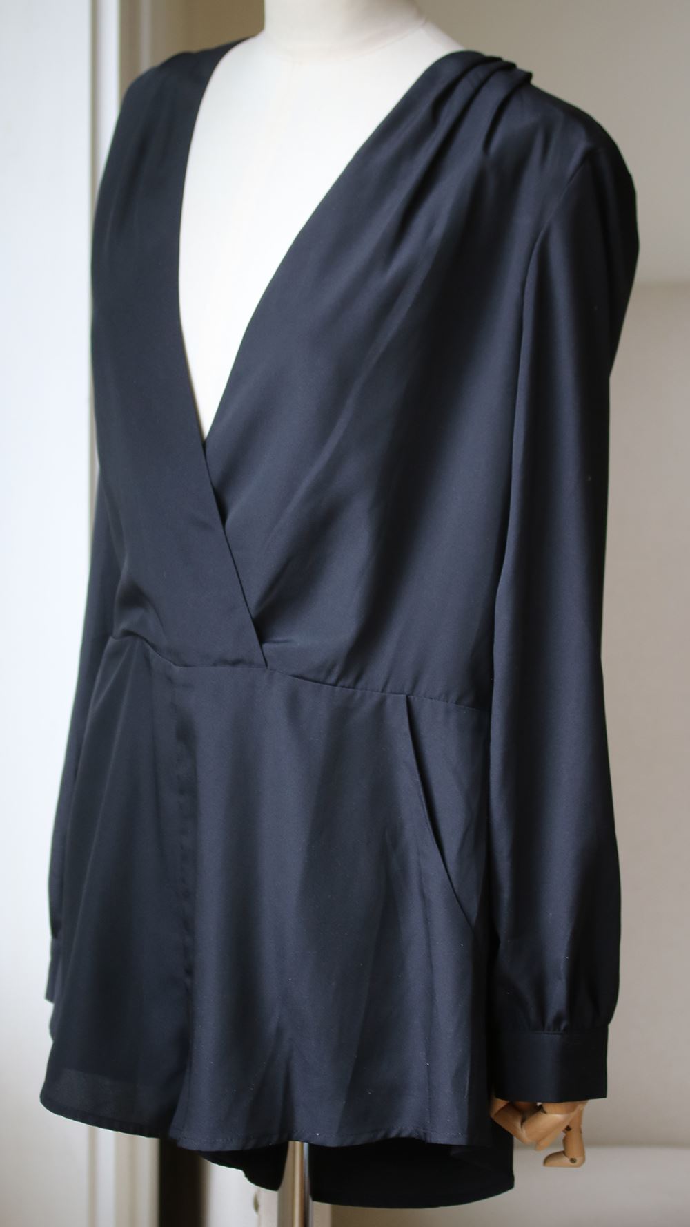 FINDERS KEEPERS GAM PLAN LONG SLEEVE PLAYSUIT SMALL