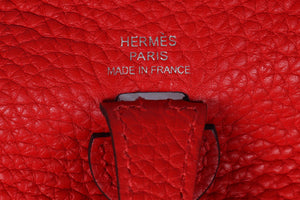 HÉRMES RED EVELYNE 17CM TOGO LEATHER SHOULDER BAG