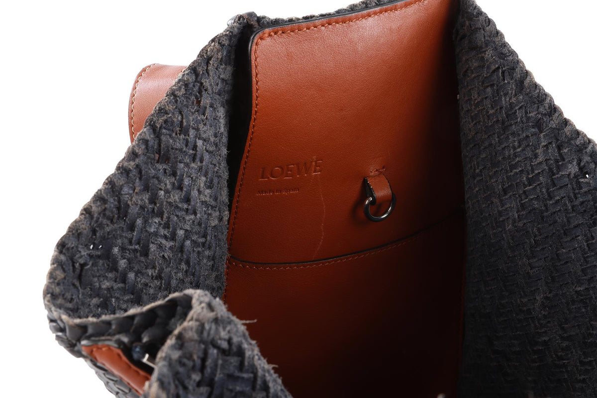 LOEWE NAVY HAMMOCK MEDIUM LEATHER TOTE BAG