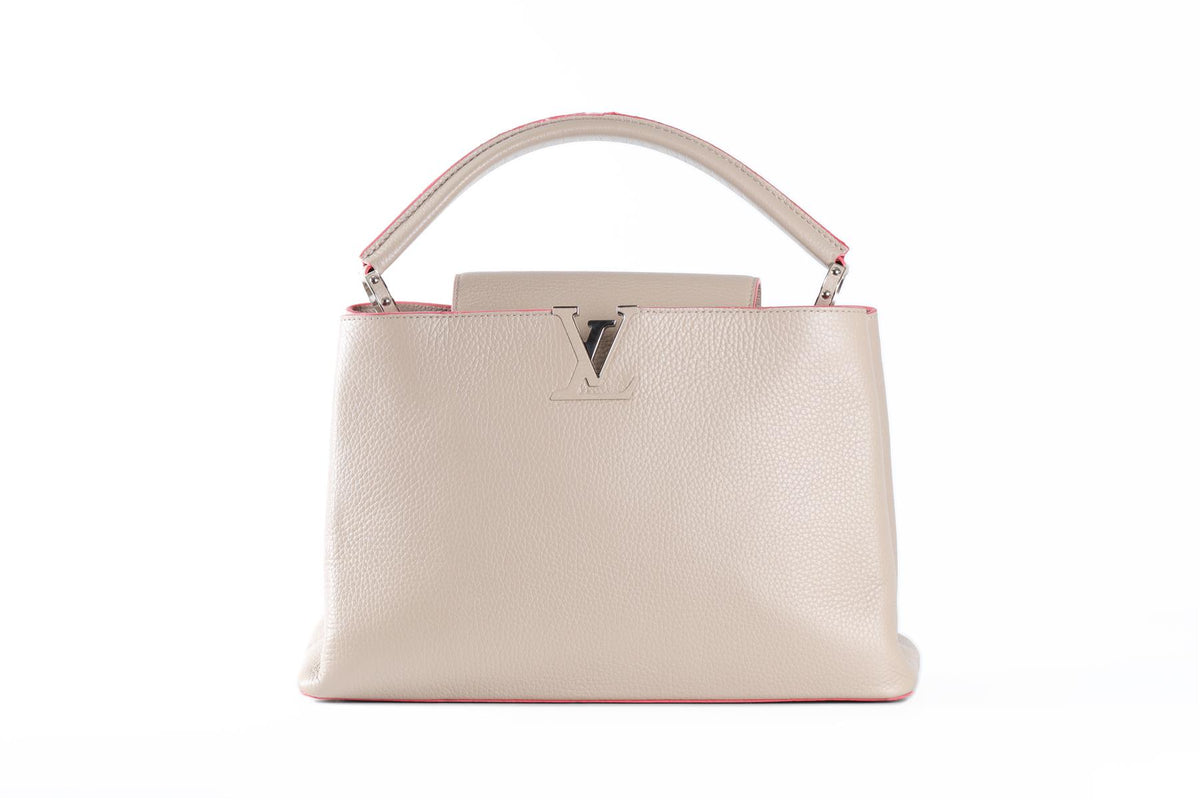 LOUIS VUITTON TAUPE 2014 CAPUCINES MM TAURILLON LEATHER TOTE BAG