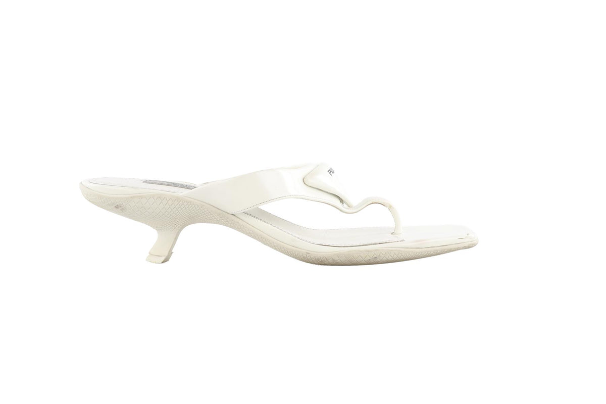 PRADA WHITE LEATHER THONG SANDALS EU 39 UK 6 US 9