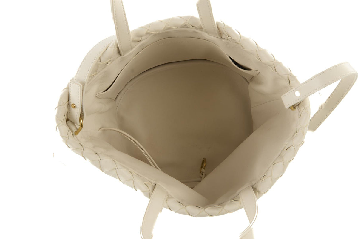 BOTTEGA VENETA WHITE CASTELLO INTRECCIATO LEATHER BUCKET BAG