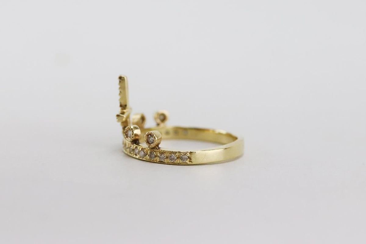 JACQUIE AICHE 14K YELLOW GOLD CROSS CROWN STACK RING 15 MM