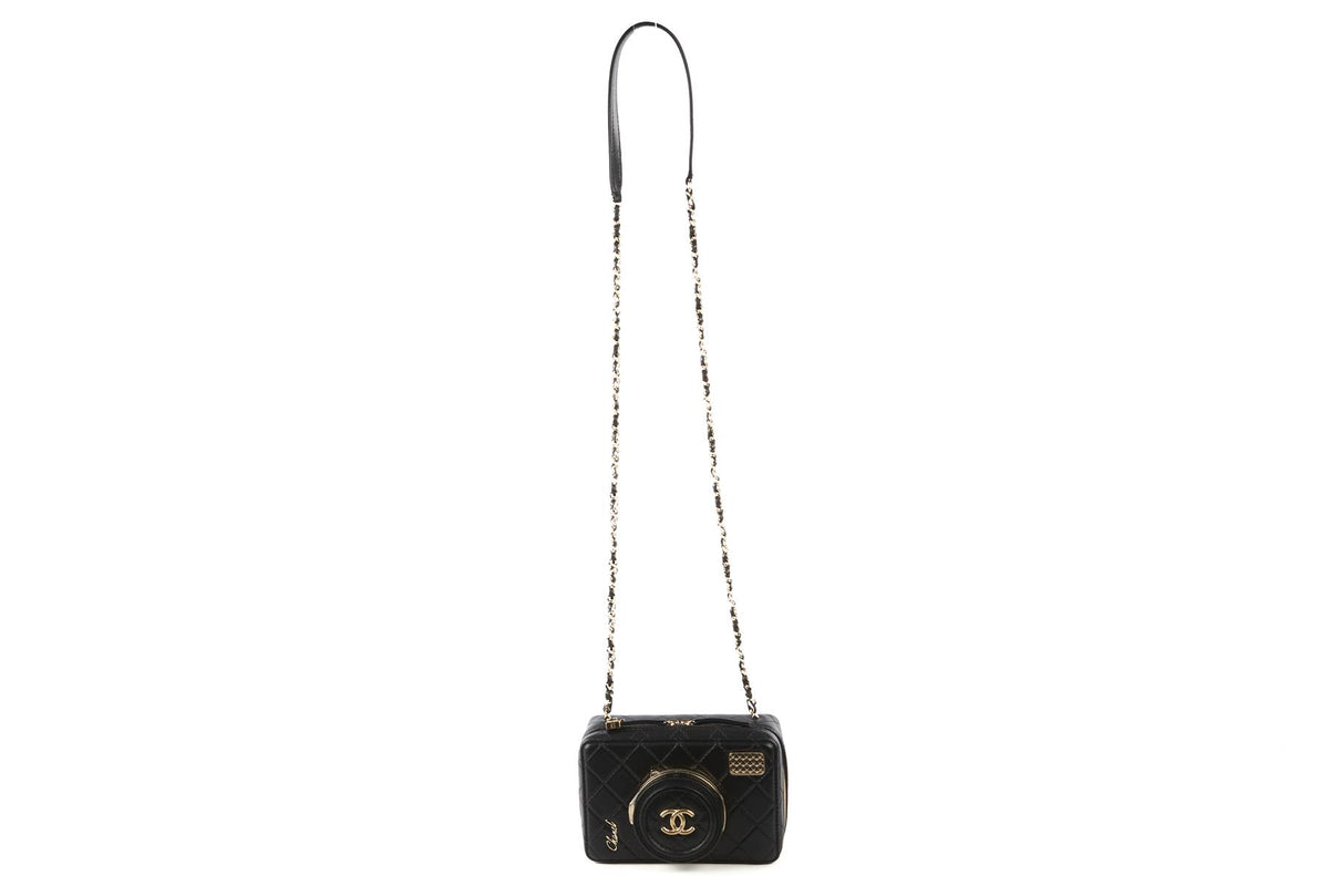 CHANEL BLACK 2024 CAMERA QUILTED LEATHER SHOULDER BAG