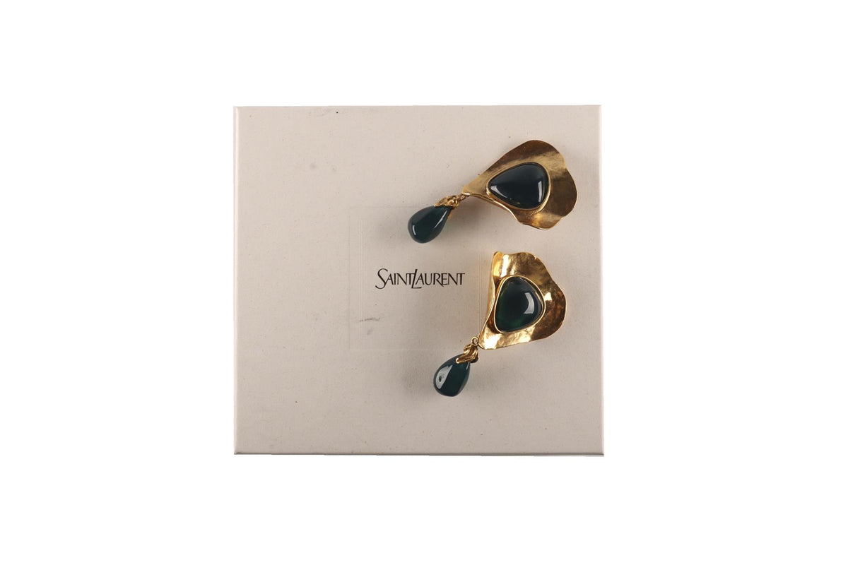 SAINT LAURENT GREEN GOLD TONE CLIP ON EARRINGS
