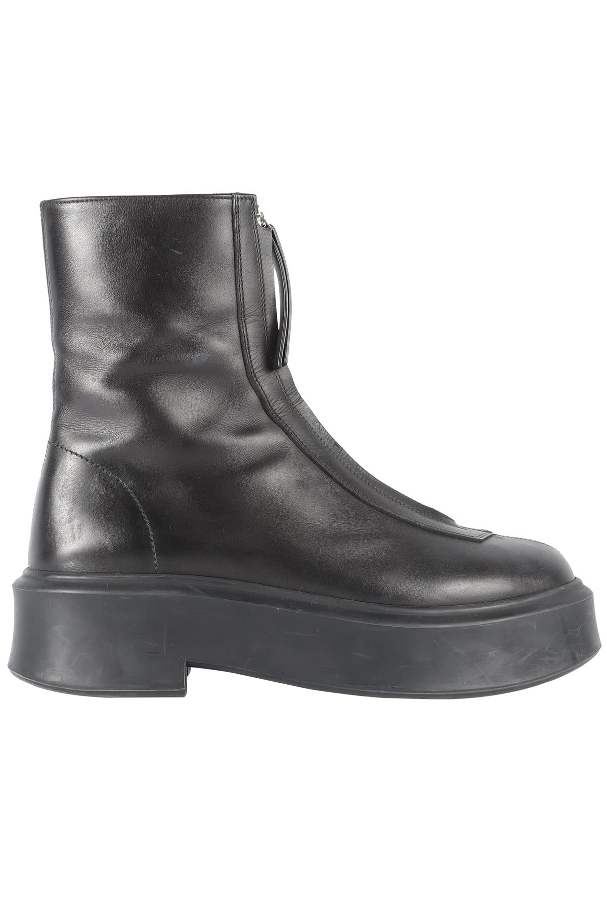 THE ROW BLACK LEATHER ANKLE BOOTS EU 39 UK 6 US 9