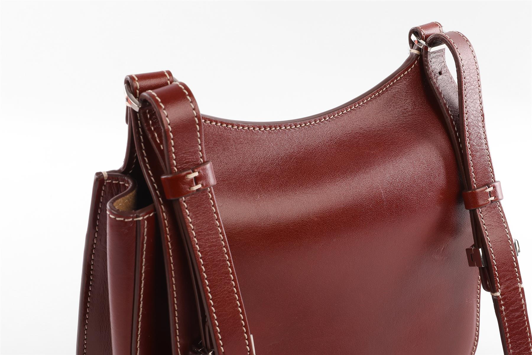 THE ROW BROWN HUNTING 9 LEATHER SHOULDER BAG