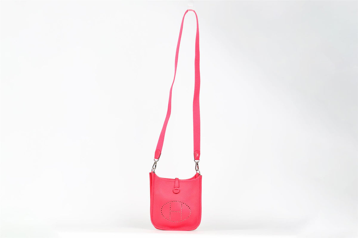 HERMÈS PINK 2018 EVELYNE 16CM CLEMENCE LEATHER SHOULDER BAG