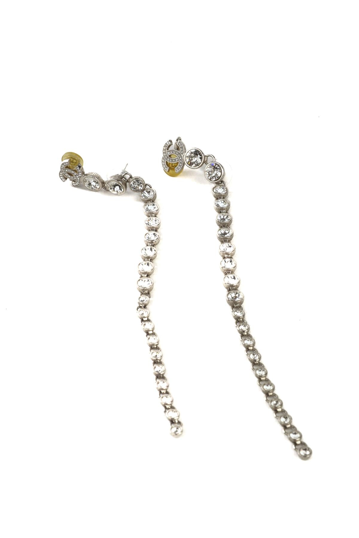 CHANEL SILVER 2023 CC CRYSTAL EARRINGS