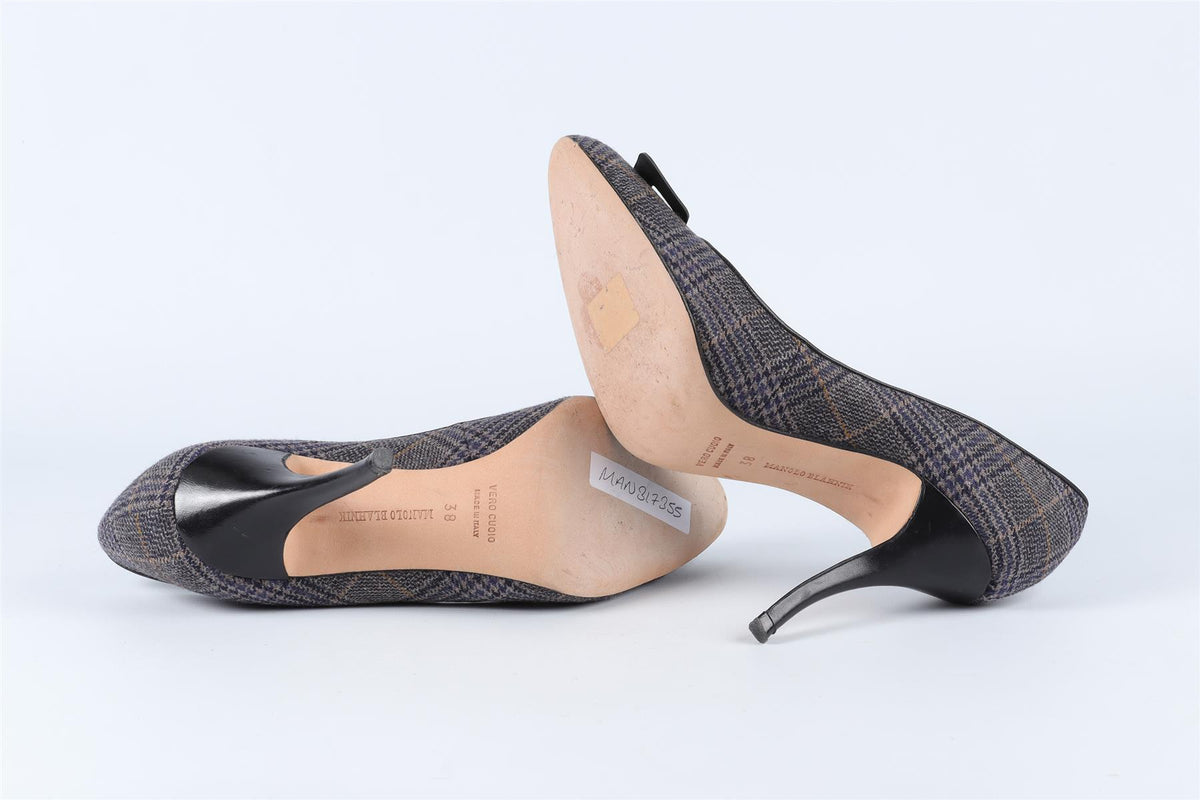 MANOLO BLAHNIK GREY WOOL PUMPS EU 38 UK 5 US 8