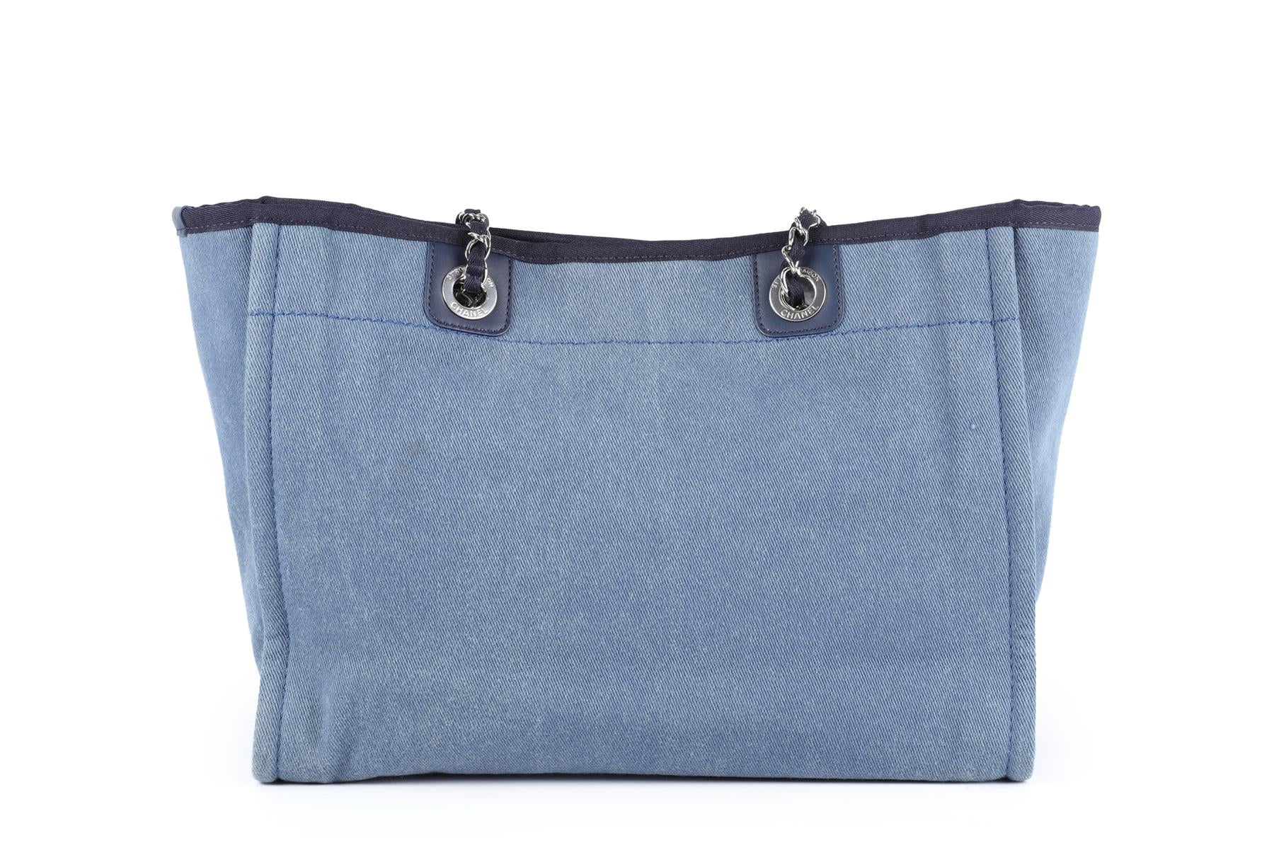 CHANEL BLUE 2017 DEAUVILLE SMALL CANVAS TOTE BAG