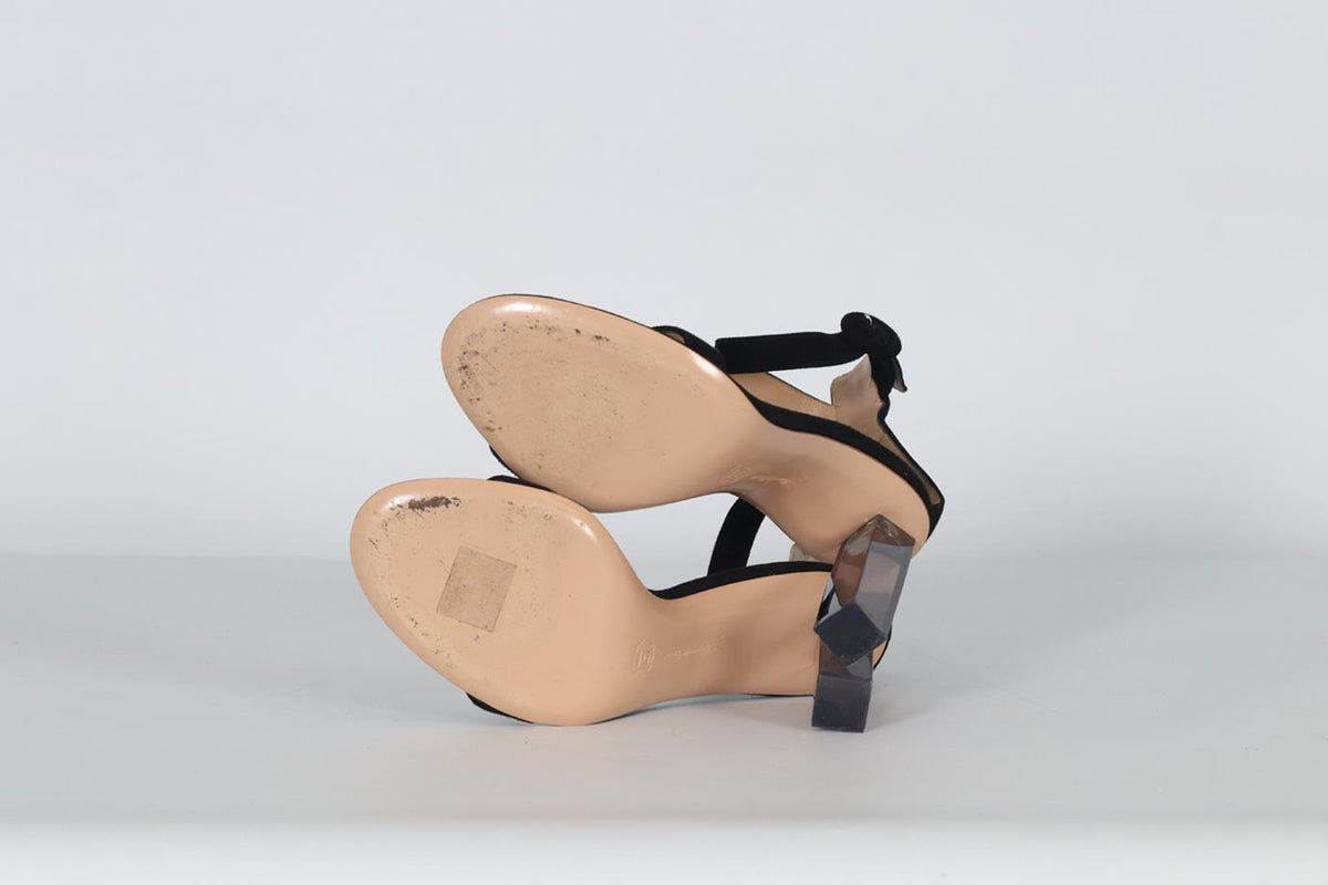 GIANVITO ROSSI SUEDE SANDALS EU 37.5 UK 4.4 US 7.5