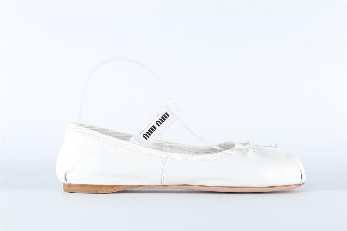MIU MIU WHITE LEATHER BALLET FLATS EU 38 UK 5 US 8