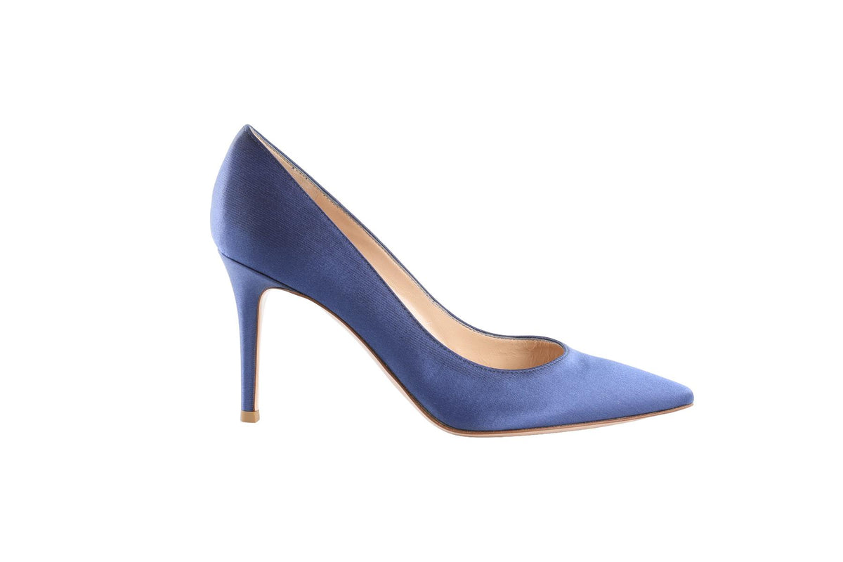 GIANVITO ROSSI BLUE SATIN PUMPS EU 38 UK 5