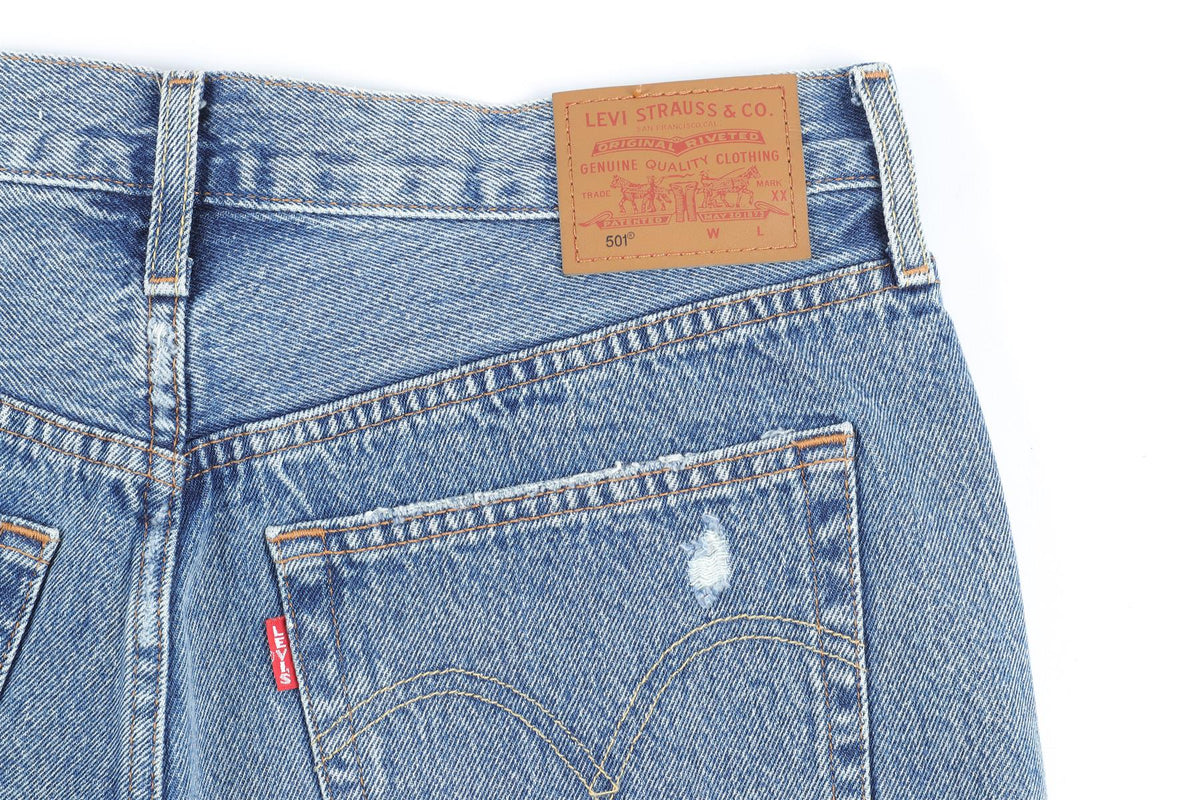 LEVI'S BLUE HIGH RISE DENIM SHORTS W30 UK 12