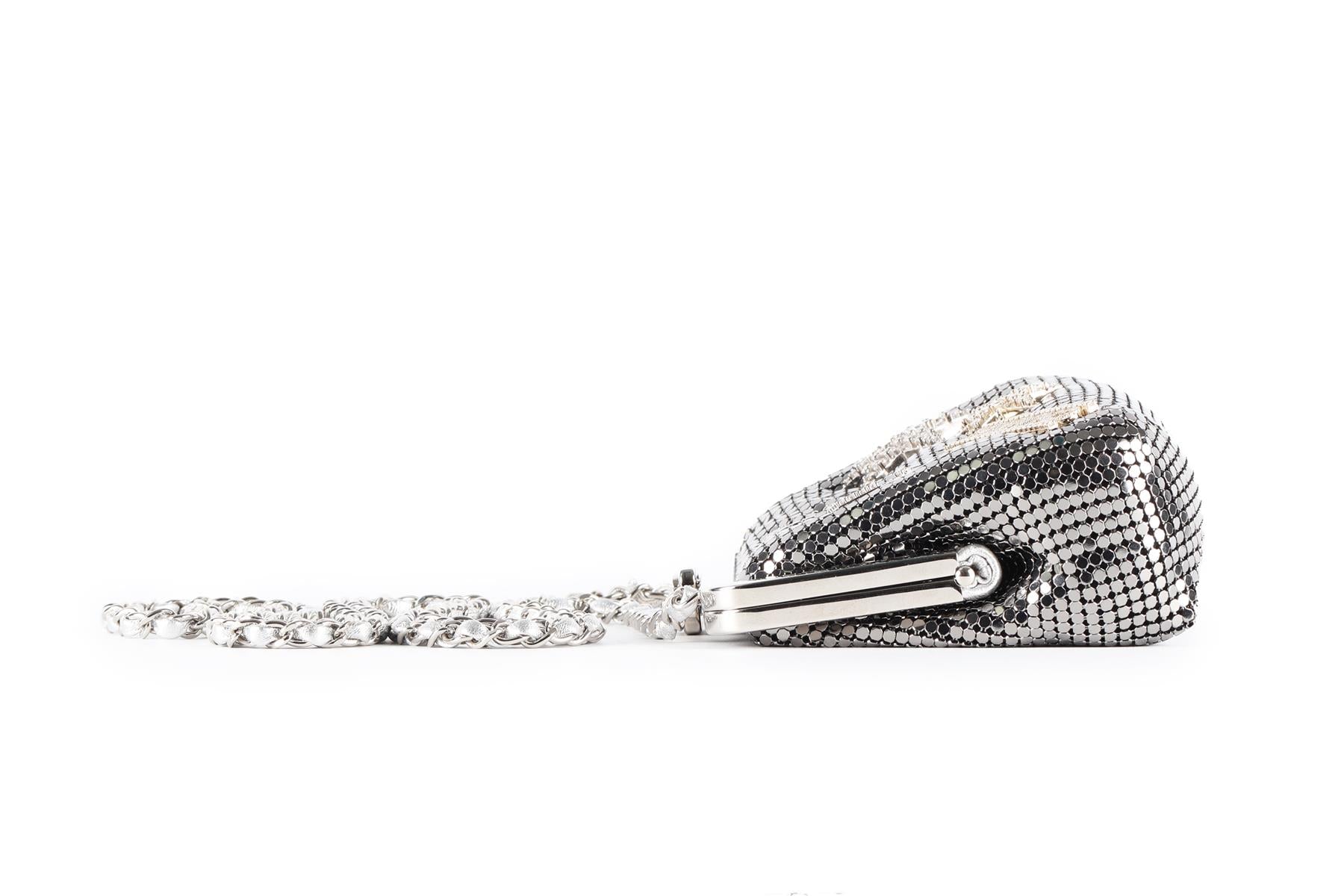 CHANEL SILVER 2023 CRYSTAL AND MESH CLUTCH WITH CHAIN