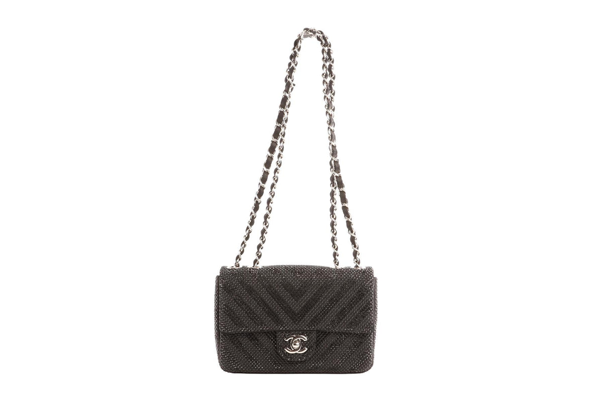 CHANEL BLACK 2017-2018 MINI FLAP CHEVRON STRASS SHOULDER BAG