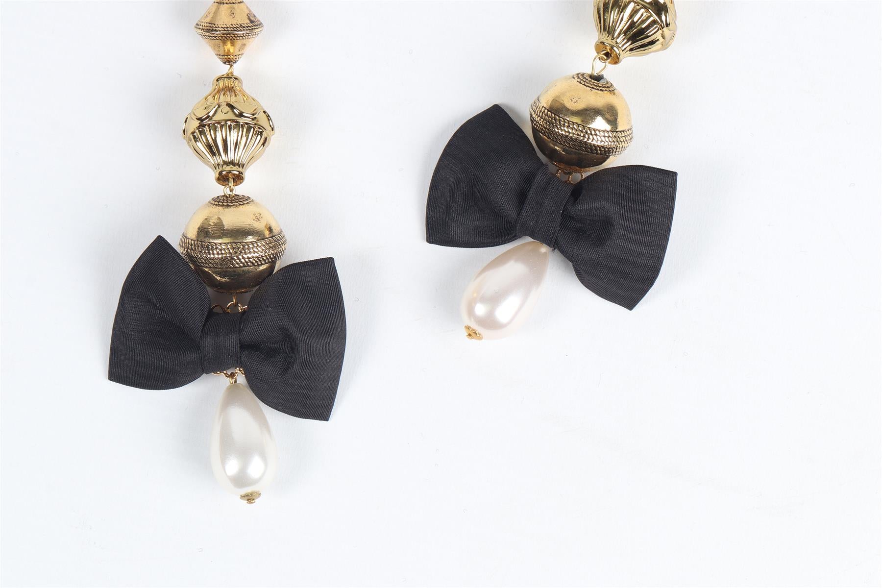 ALESSANDRA RICH GOLD TONE AND FAUX PEARL CLIP EARRINGS