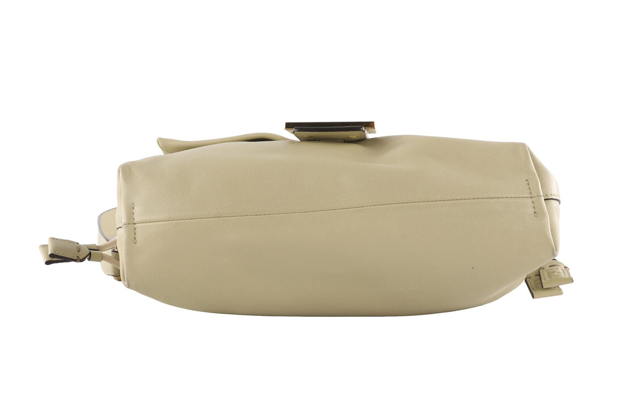 FENDI GREEN MAMMA BAGUETTE LEATHER SHOULDER BAG