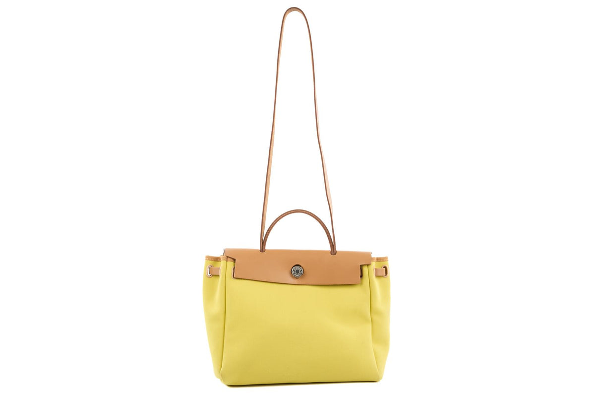 HERMÈS YELLOW 2020 HERBAG 31 CANVAS SHOULDER BAG IN JAUNE CITRON