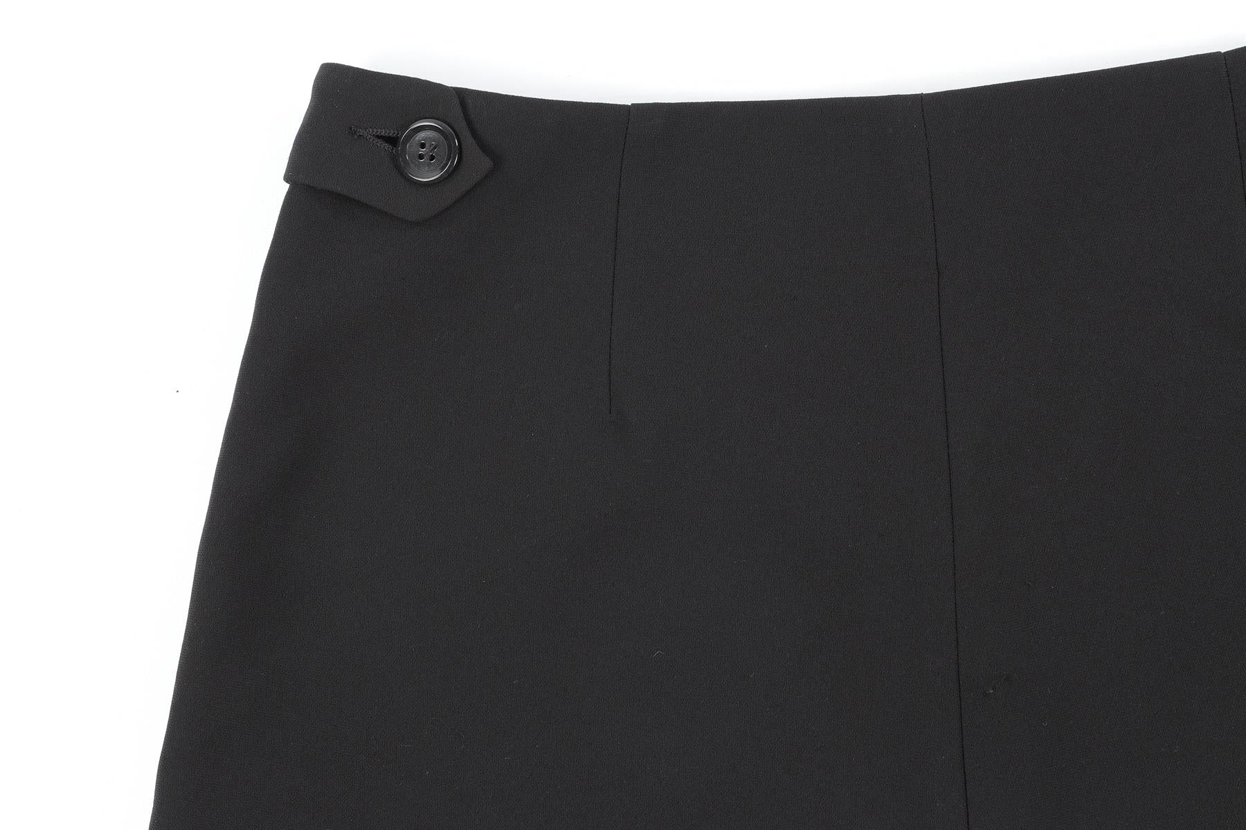 MOSCHINO BLACK WOVEN SHORTS IT 40 UK 8