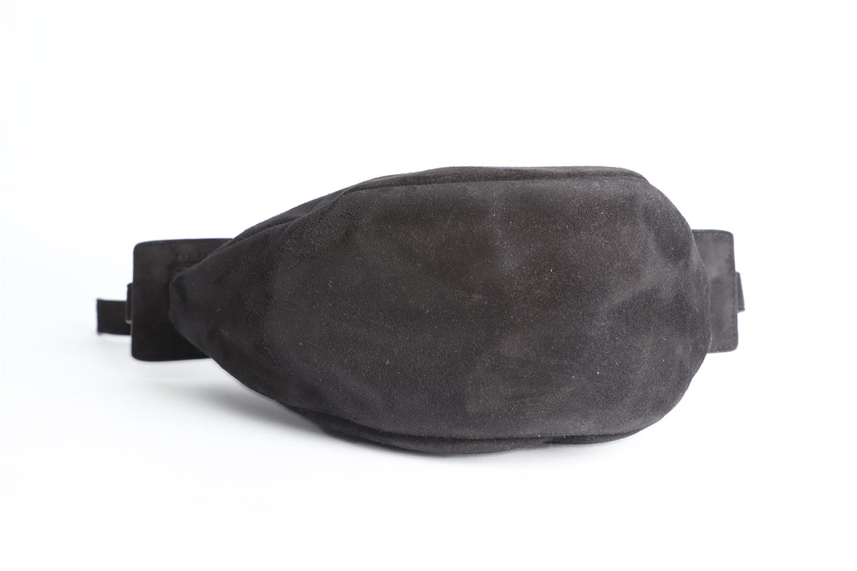 THE ROW BLACK SLOUCHY BANANA SMALL SUEDE SHOULDER BAG
