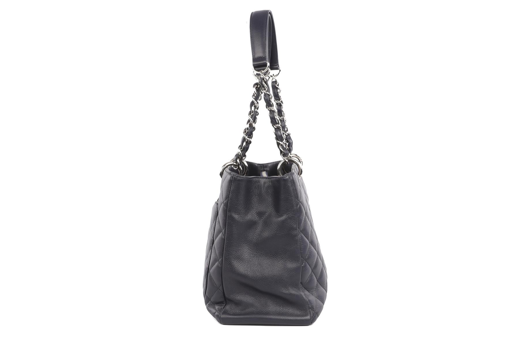 CHANEL NAVY 2008-2009 GRAND SHOPPING GST CAVIAR LEATHER TOTE BAG